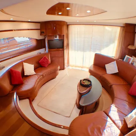 Tropez Luxury Yacht * Σαιν-Τροπέ